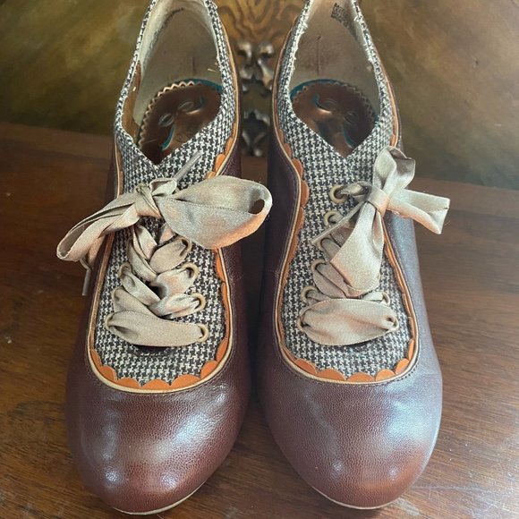 Poetic License heels size 7 - Picture 7 of 10